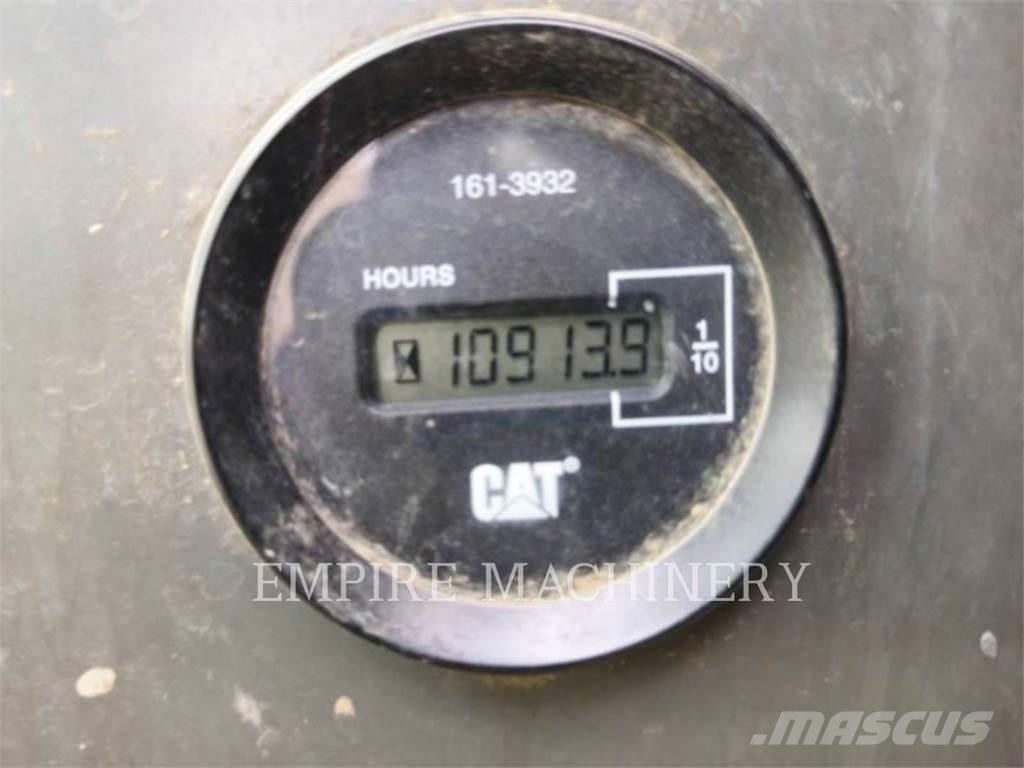 CAT MH3059 Escavatori cingolati