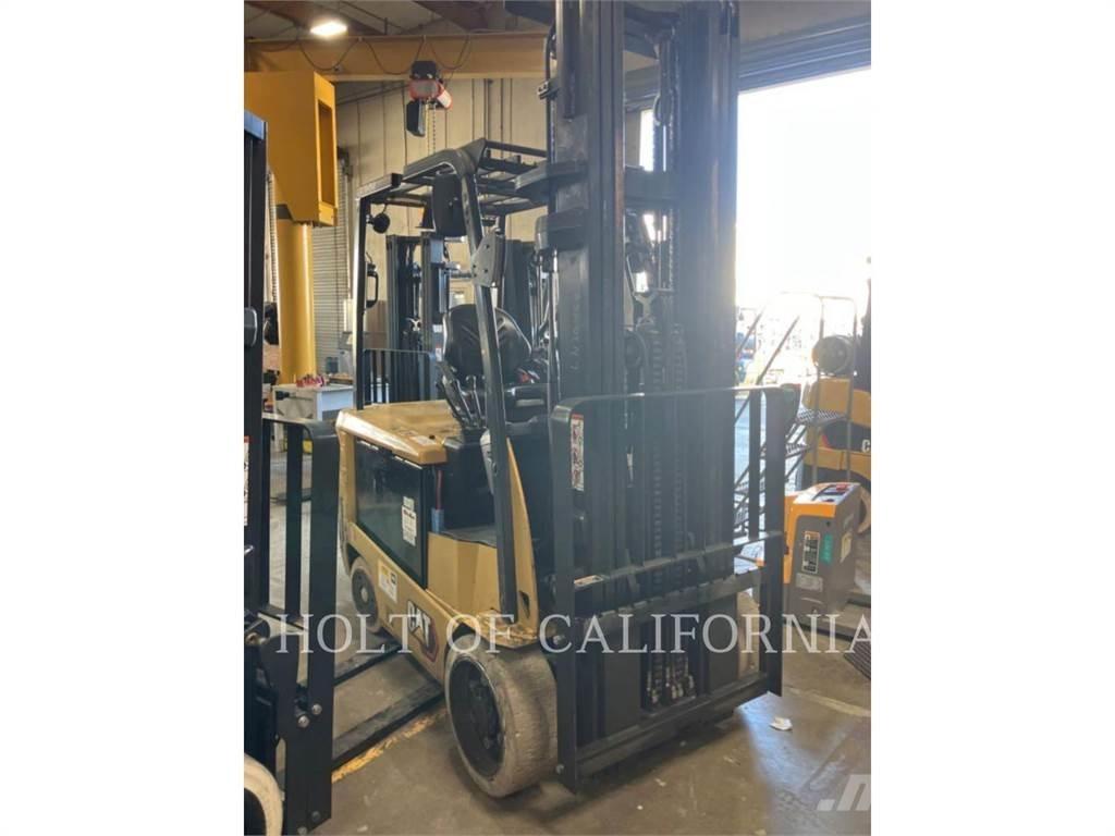 CAT MITSUBISHI EC30LN3 Carrelli elevatori elettrici