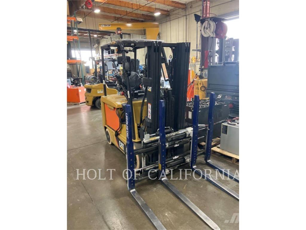 CAT MITSUBISHI EC30N2 Carrelli elevatori elettrici