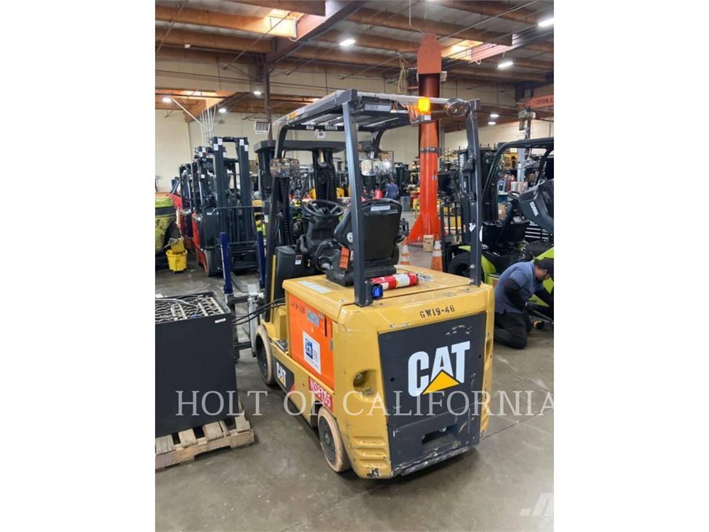 CAT MITSUBISHI EC30N2 Carrelli elevatori elettrici