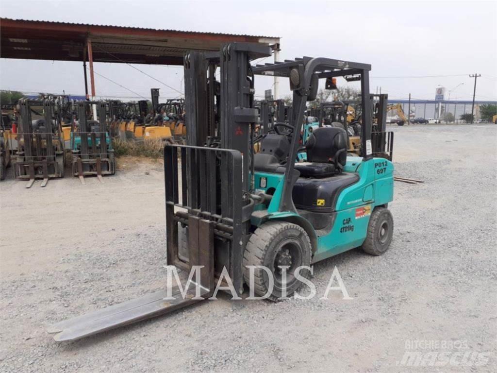 CAT MITSUBISHI FD30NM5 Carrelli elevatori-Altro