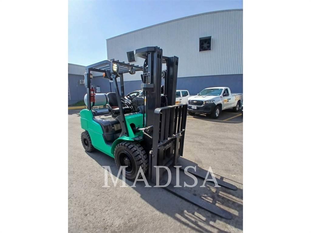 CAT MITSUBISHI FG30N-LP Carrelli elevatori-Altro