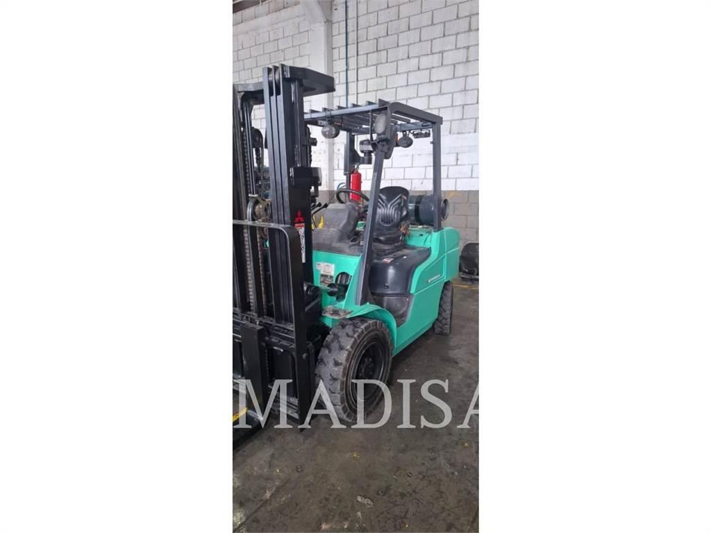 CAT MITSUBISHI FG30N-LP Carrelli elevatori-Altro