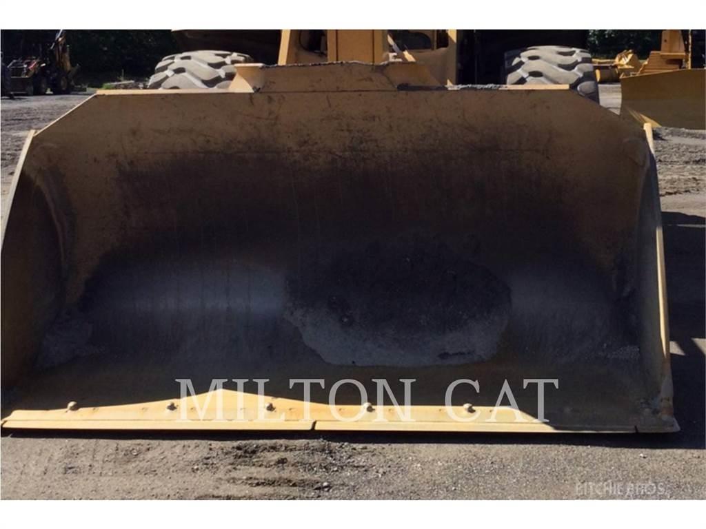 CAT PIN-ON 950 BUCKET Benne