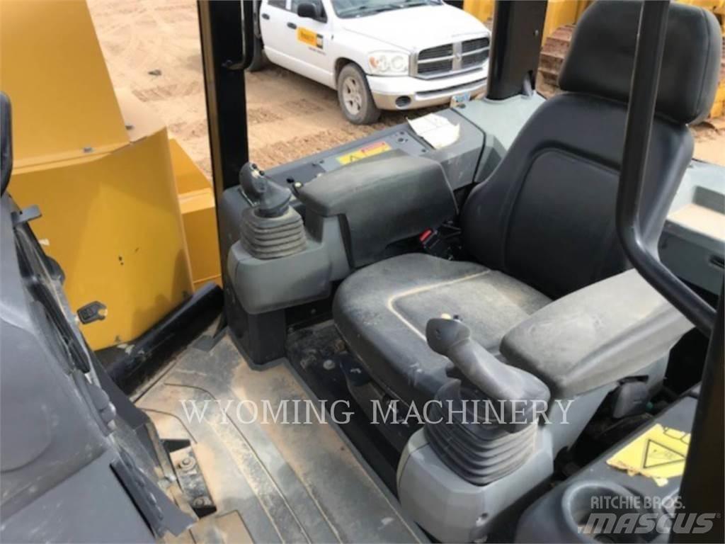 CAT PL61 Posatubi cingolati