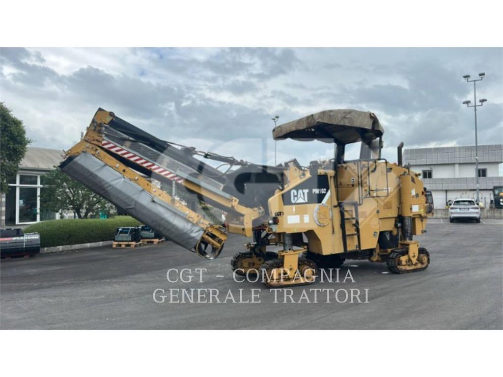 CAT PM102 Fresa a freddo per asfalto
