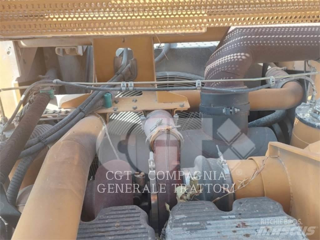 CAT PM200 Fresa a freddo per asfalto