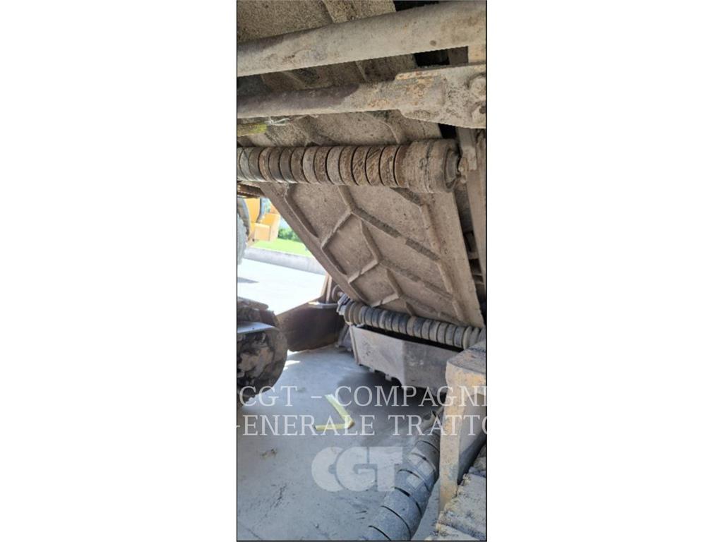 CAT PM200 Fresa a freddo per asfalto