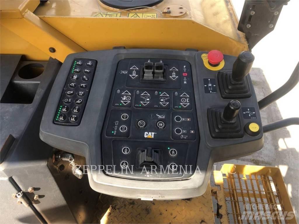 CAT PM620-02LRC Fresa a freddo per asfalto
