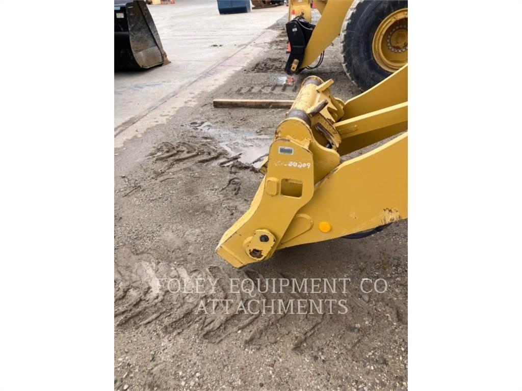 CAT QC938FXD Pale gommate
