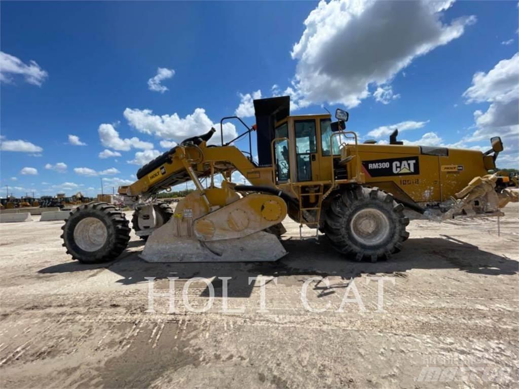 CAT RM300 Riciclatori d'asfalto