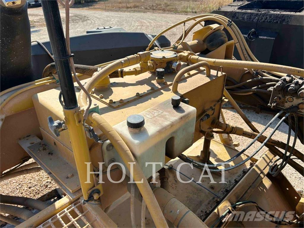 CAT RM300 Riciclatori d'asfalto