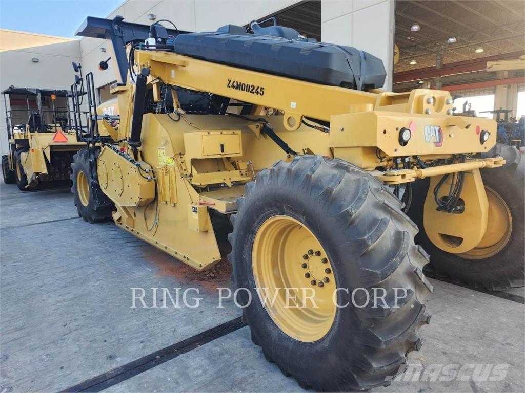 CAT RM400 Riciclatori d'asfalto