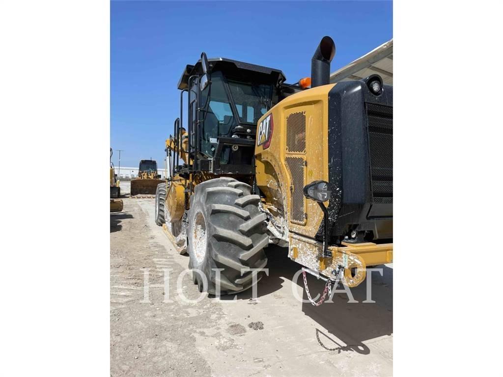 CAT RM400 CAB Riciclatori d'asfalto