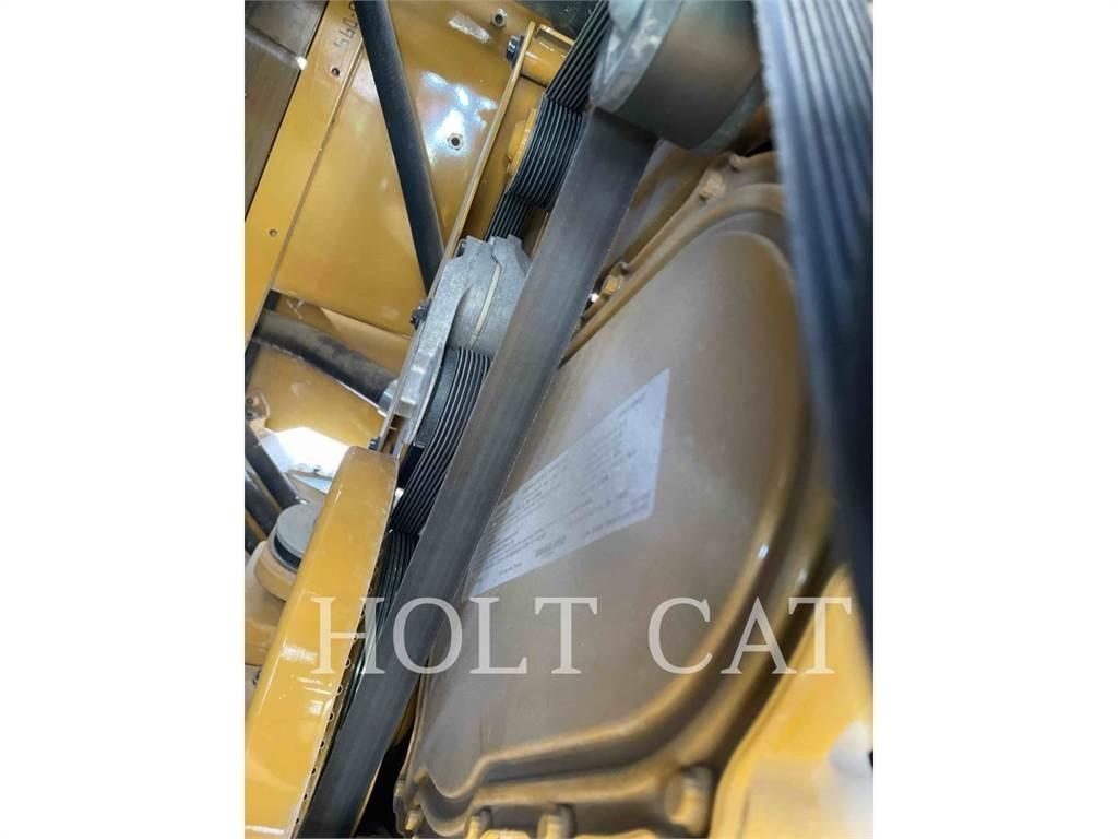 CAT RM400 CAB Riciclatori d'asfalto