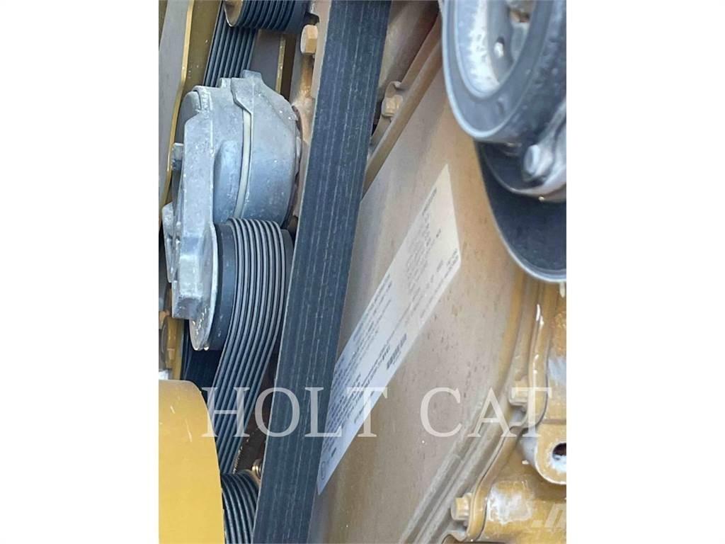 CAT RM400 CAB Riciclatori d'asfalto