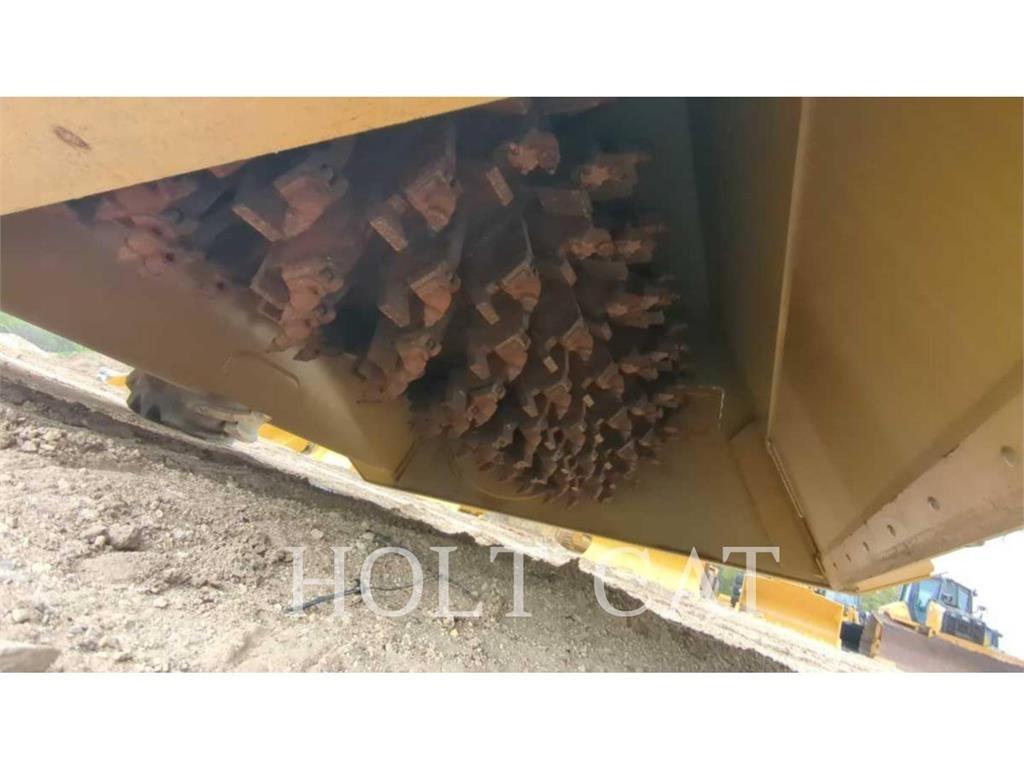 CAT RM400 CAB Riciclatori d'asfalto