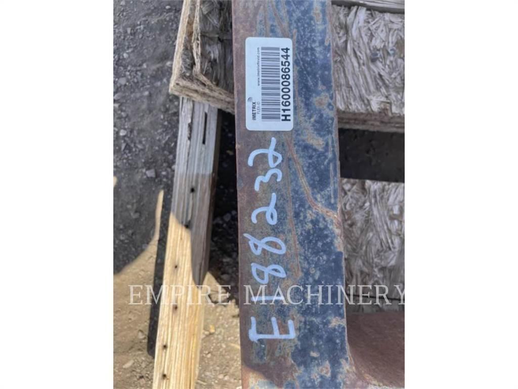 CAT TH TNS60 Forche