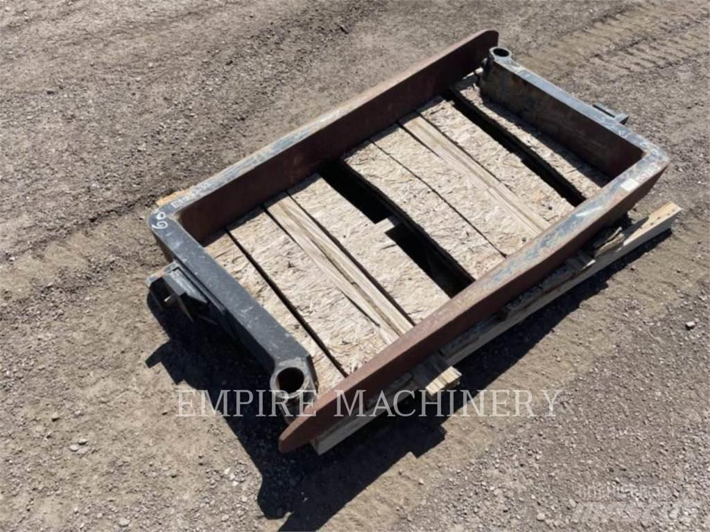 CAT TH TNS60 Forche