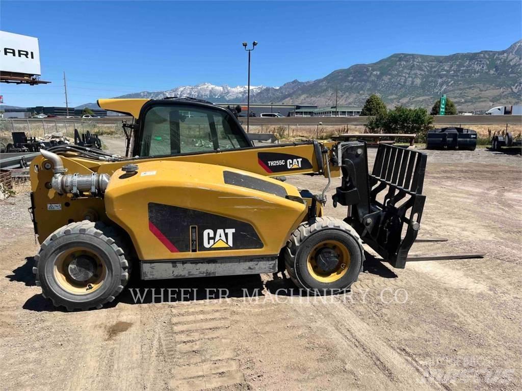 CAT TH255C CB Sollevatori telescopici