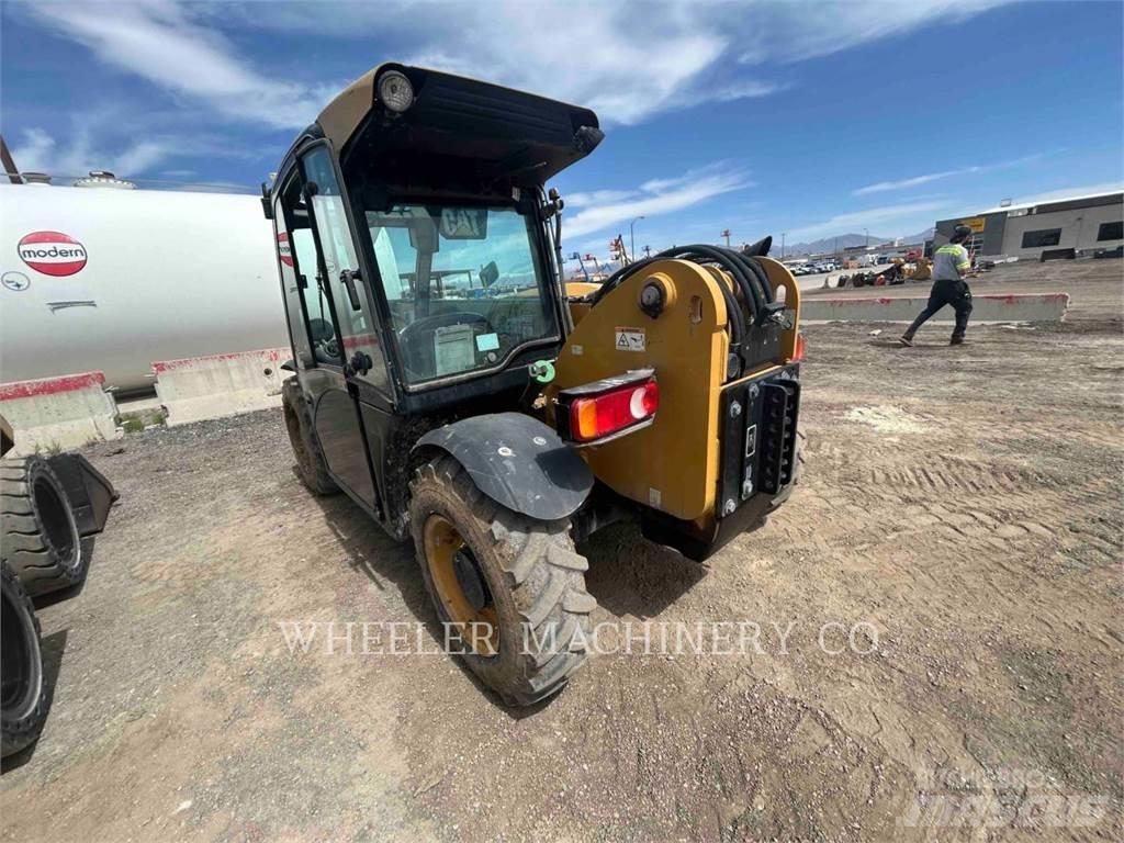 CAT TH255C CB Sollevatori telescopici