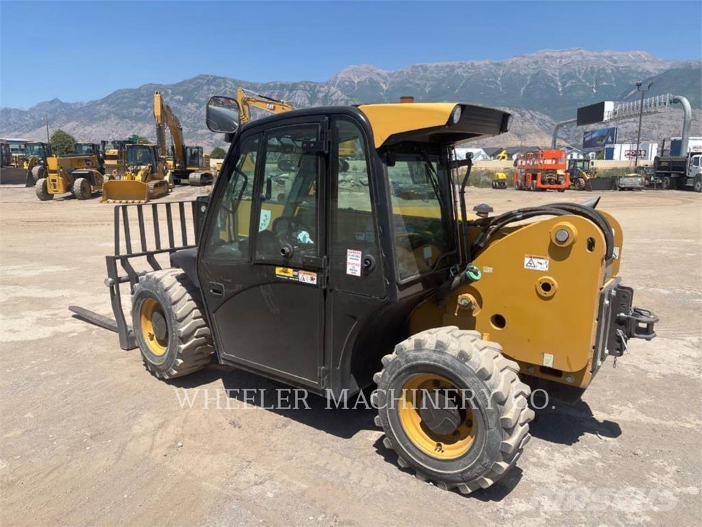 CAT TH255C CB Sollevatori telescopici