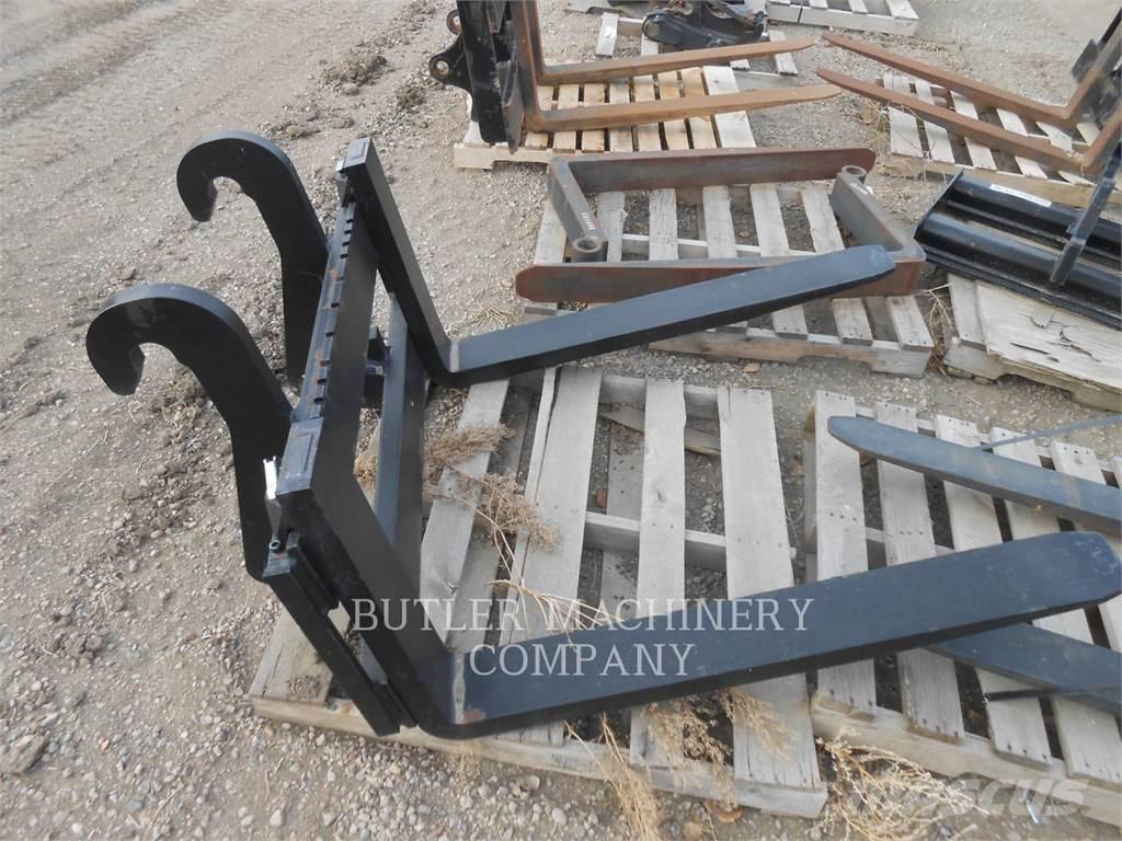 CAT TH408 FORKS Forche