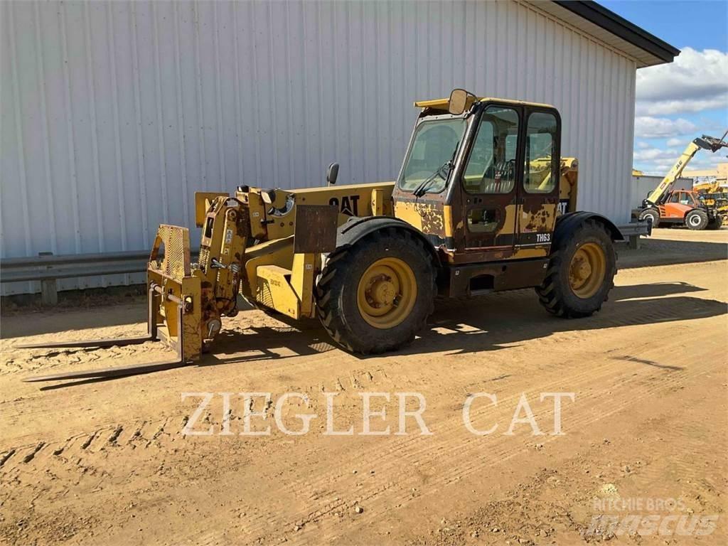 CAT TH63 Sollevatori telescopici