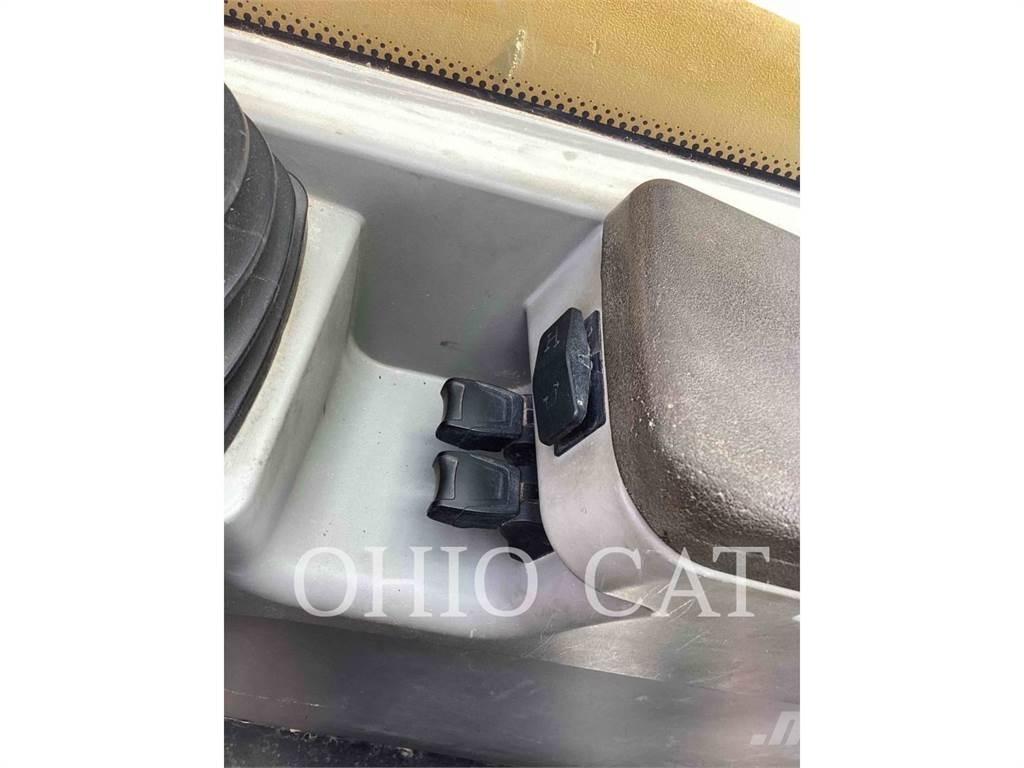 CAT TL1055D Sollevatori telescopici