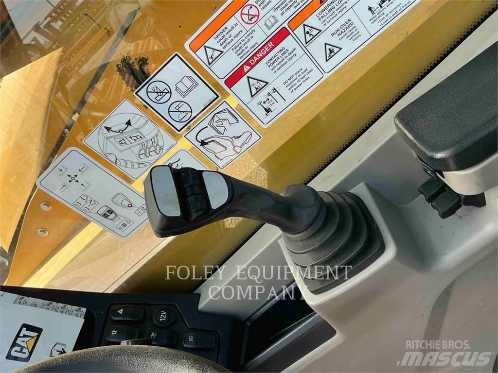 CAT TL1255-05C Sollevatori telescopici