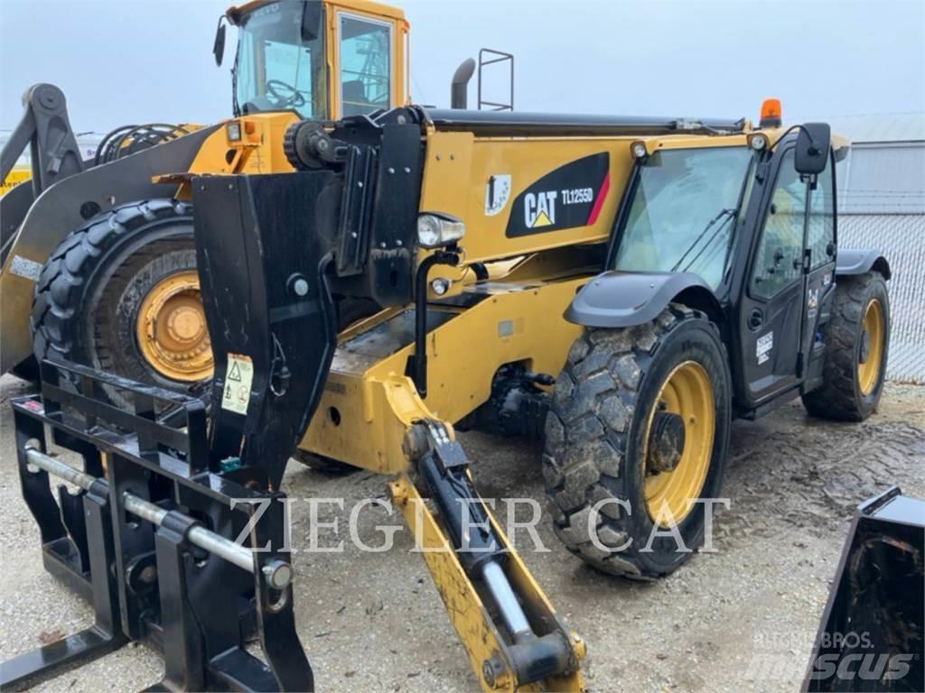 CAT TL1255D Sollevatori telescopici