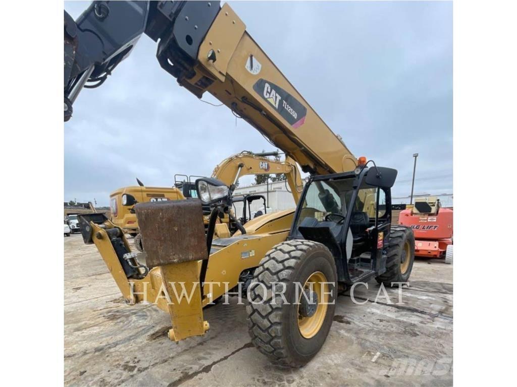 CAT TL1255D Sollevatori telescopici