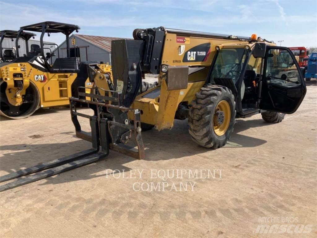 CAT TL1255DC Sollevatori telescopici