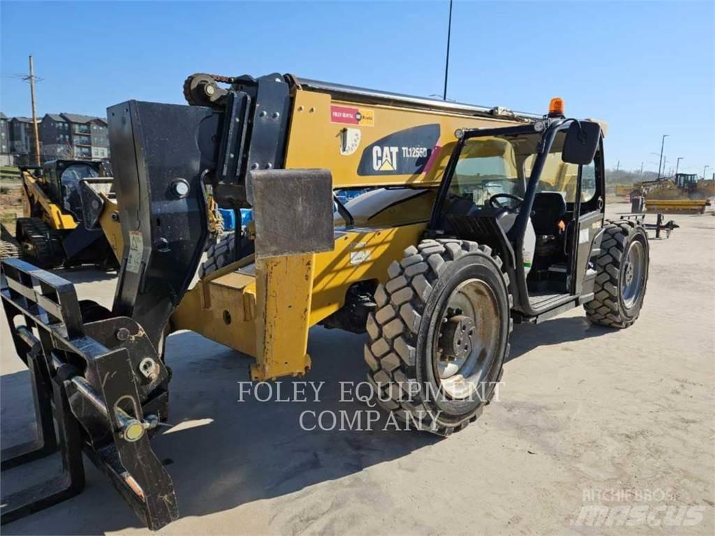 CAT TL1255DO Sollevatori telescopici