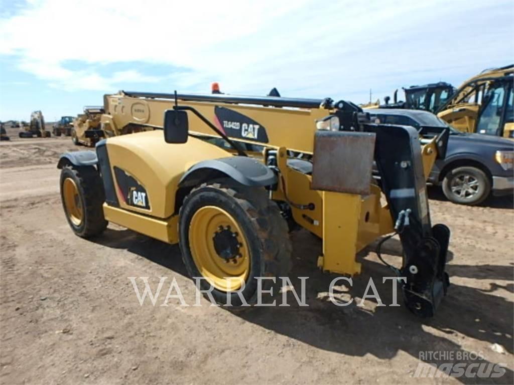 CAT TL642D Sollevatori telescopici
