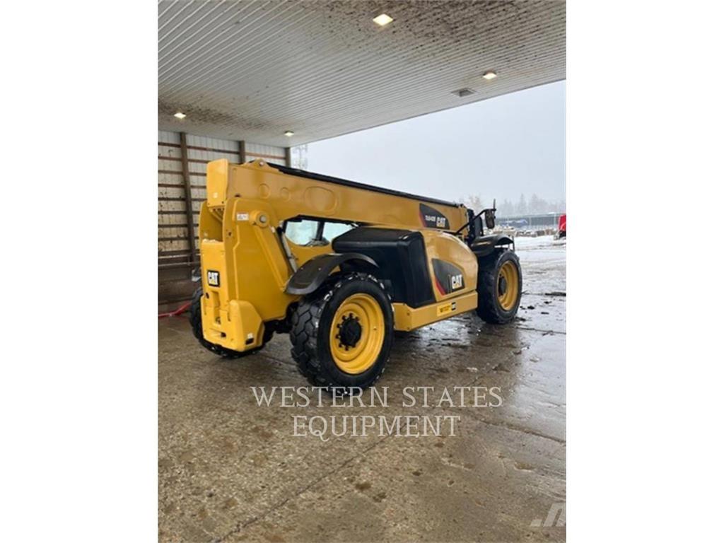 CAT TL642D Sollevatori telescopici