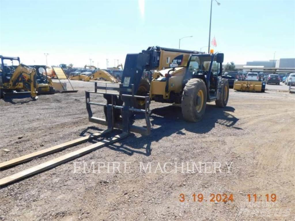 CAT TL943D Sollevatori telescopici
