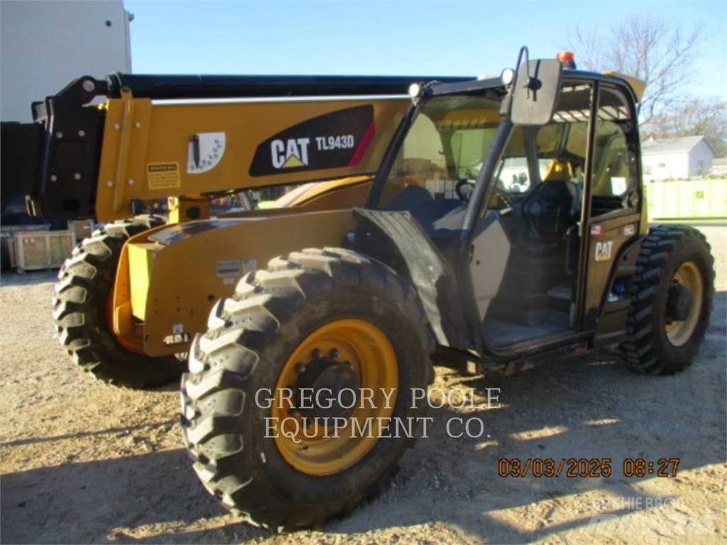 CAT TL943D Sollevatori telescopici