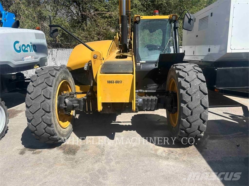 CAT TL943D CB Sollevatori telescopici