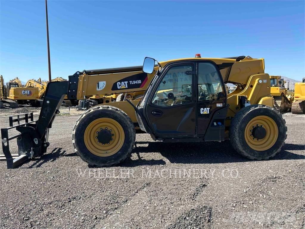 CAT TL943D CB Sollevatori telescopici