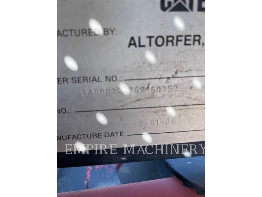 CAT TRAILER Generatori diesel