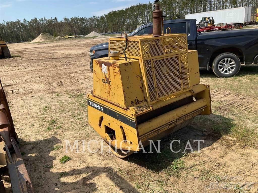 CAT TSM54 Compattatori da suolo