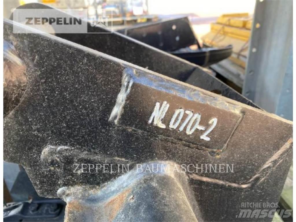 CAT UTL50-MS01-301.8 Benne