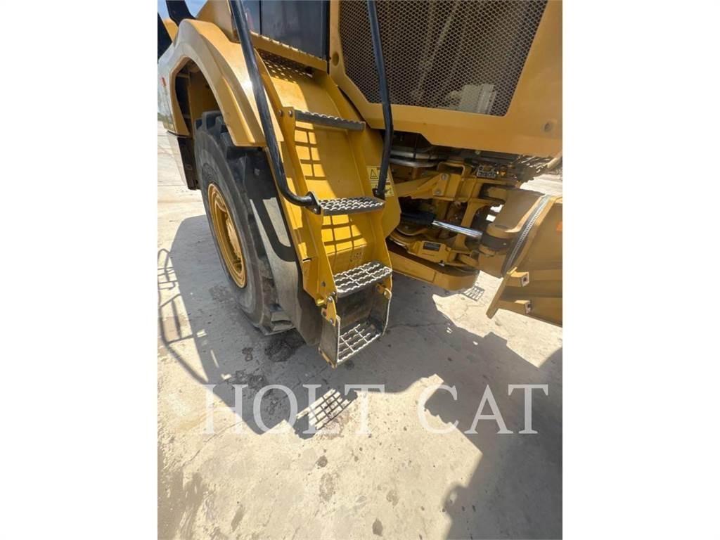 CAT W00 725 Cisterna