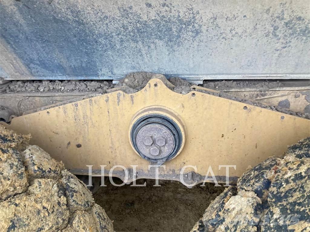 CAT W00 730 Dumpers articolati