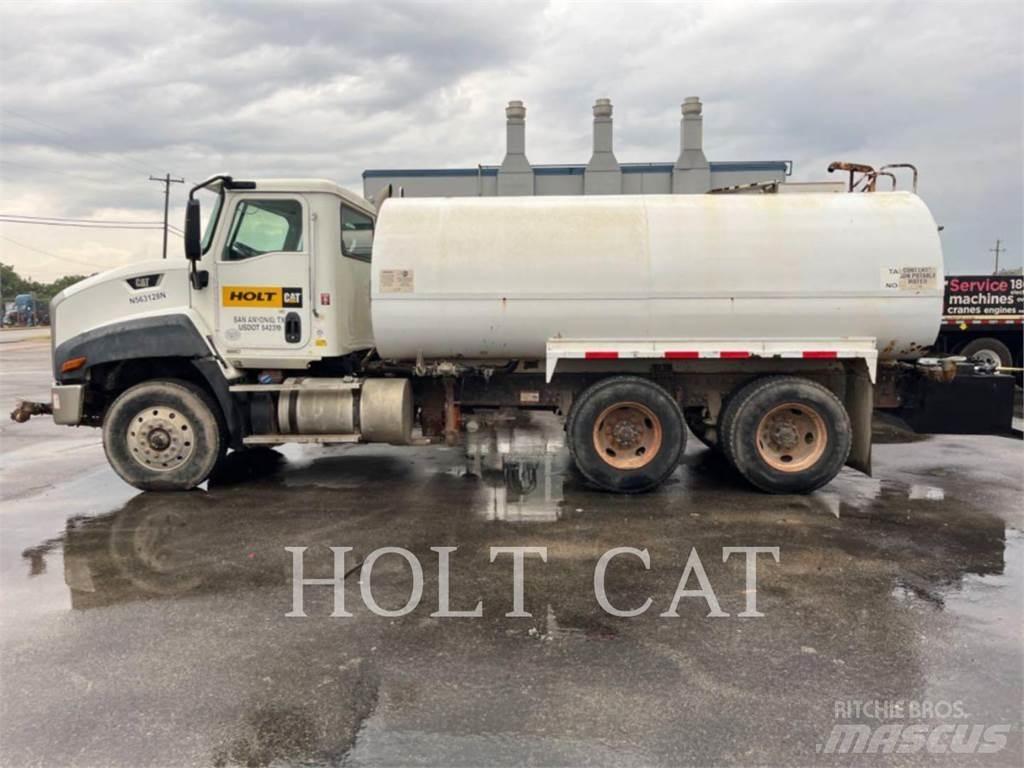 CAT WATER 4000 Cisterna