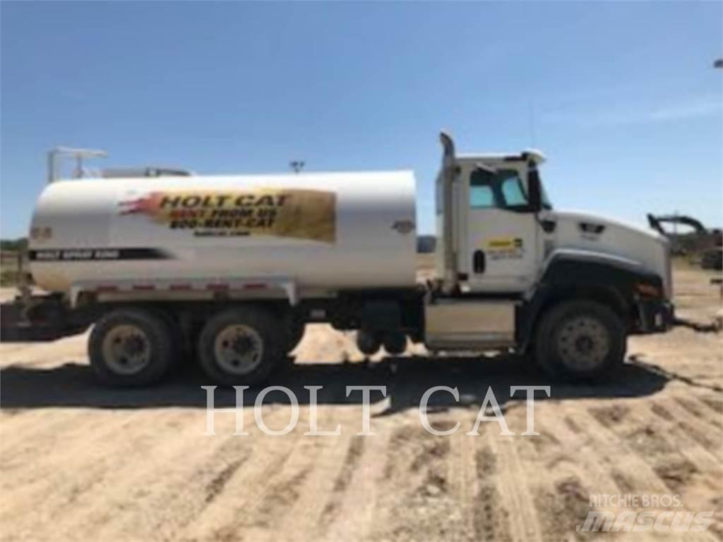 CAT WATER 4000 Cisterna