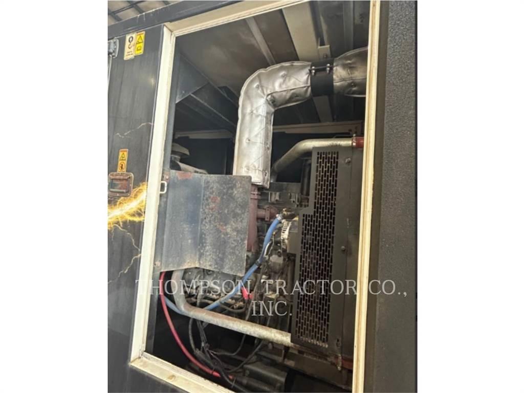 CAT XQ 150 Altri generatori