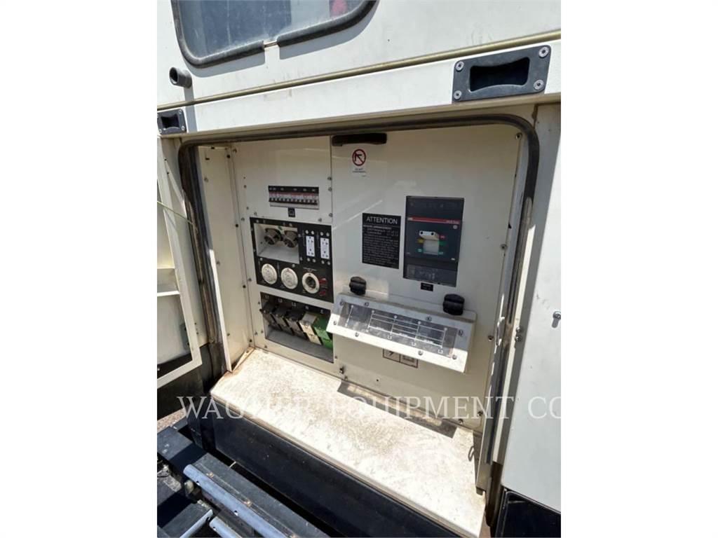 CAT XQ 200 Altri generatori