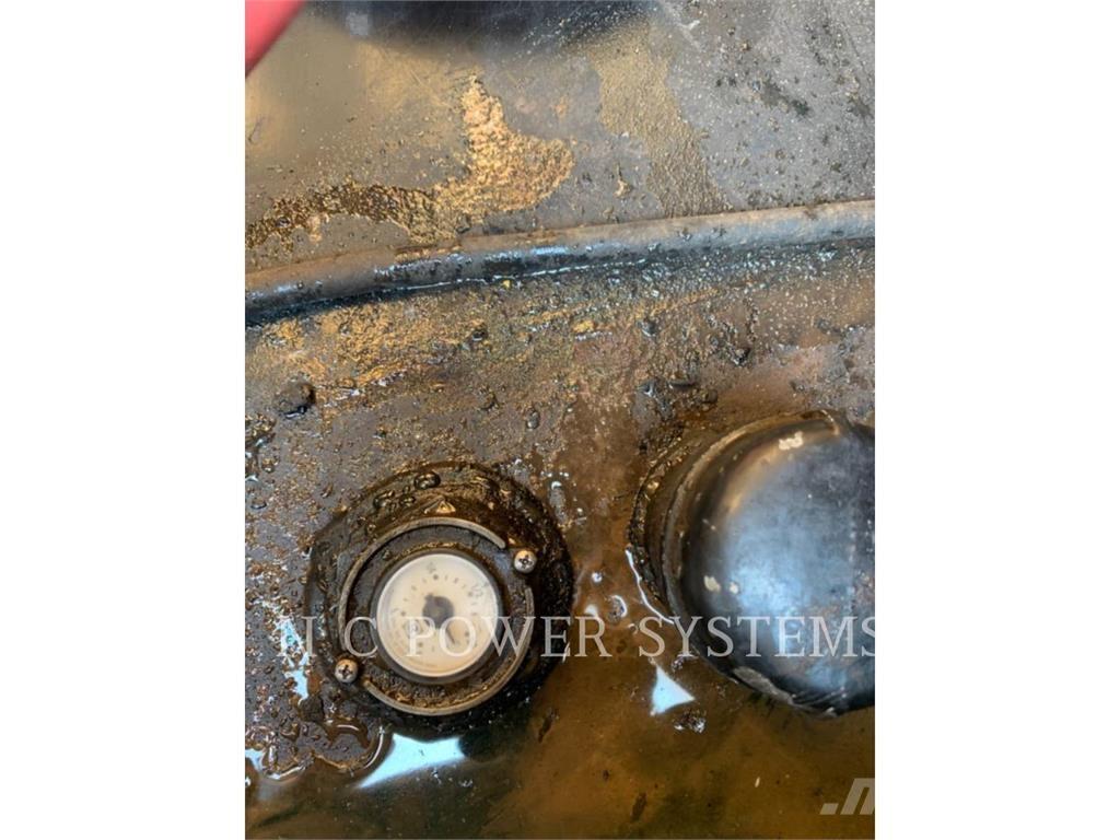 CAT XQ 300 Altri generatori